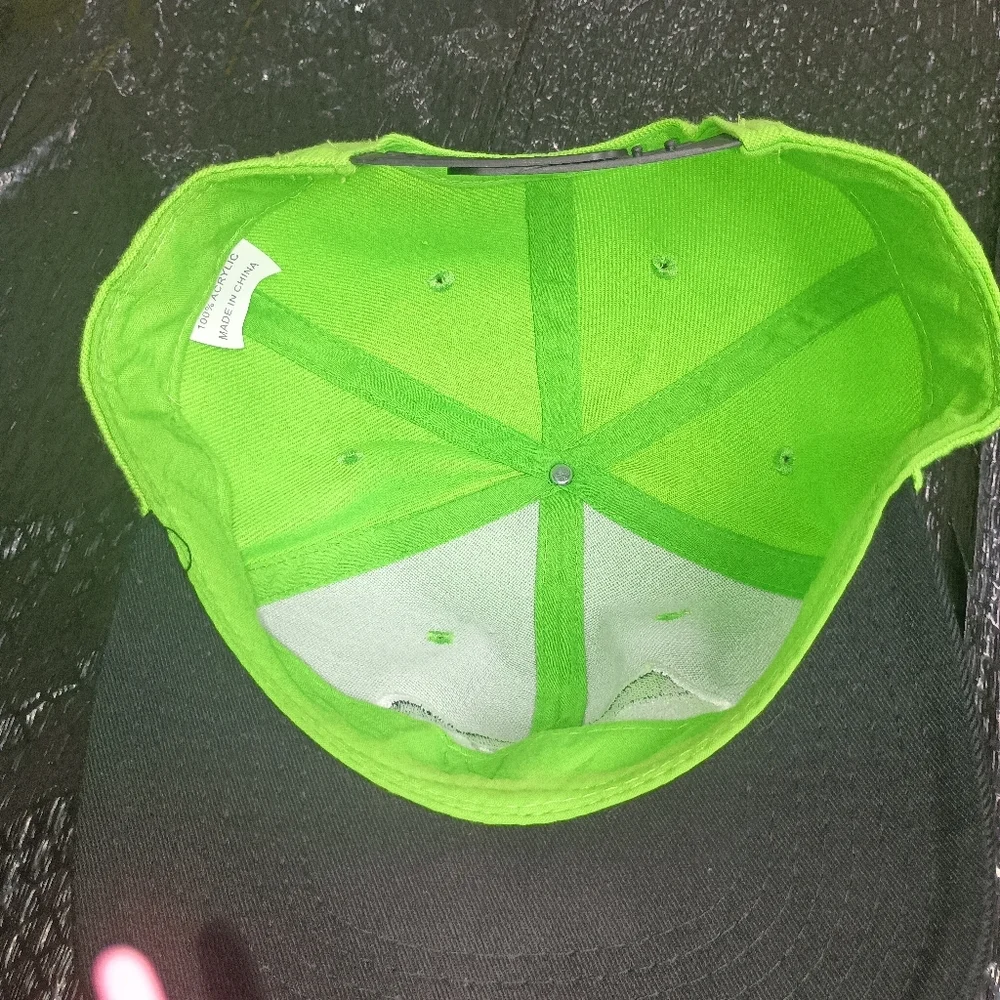 NFL Green and Black Hat Stylish Accessory - Picture 11 of 13